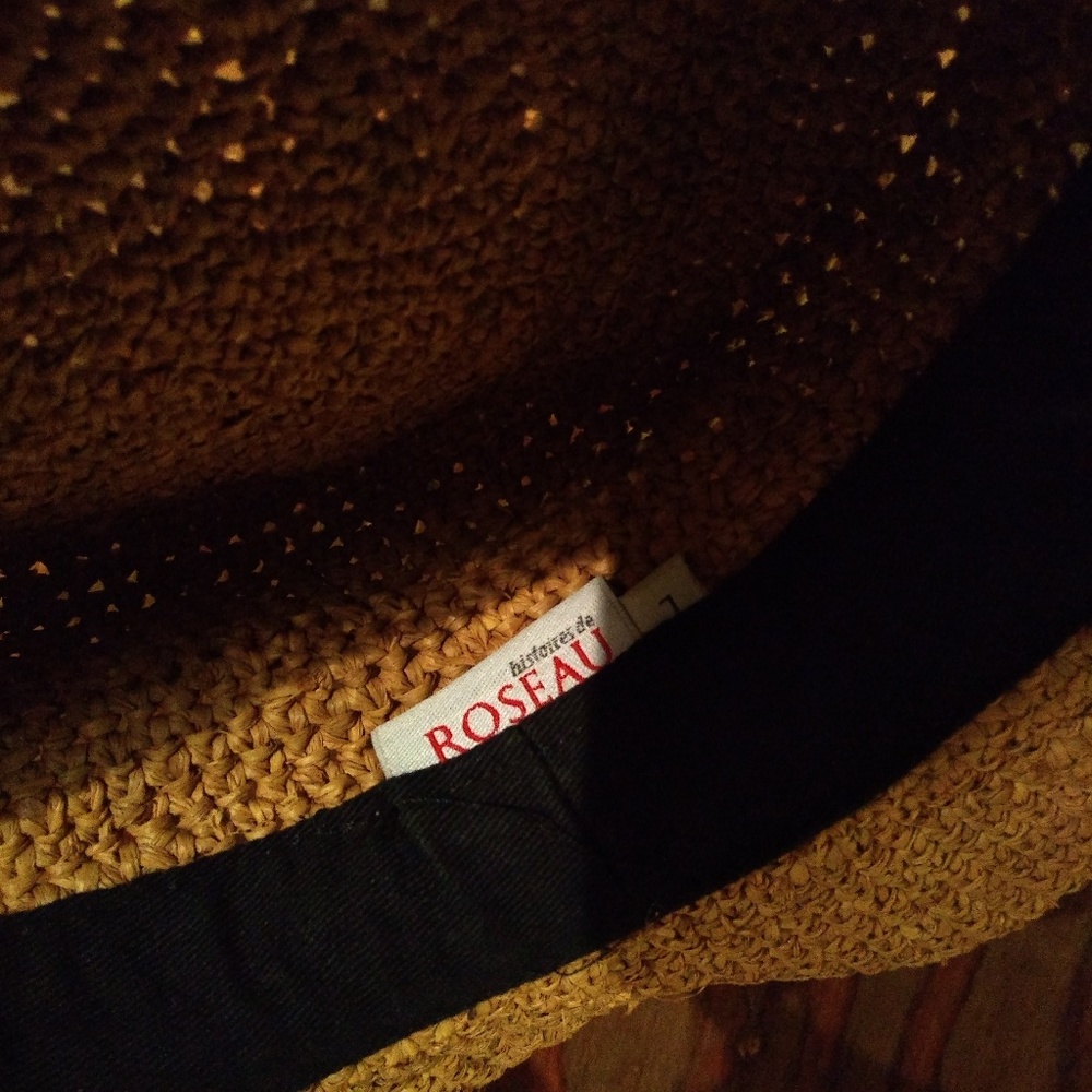 Hat - Picture 2 of 4